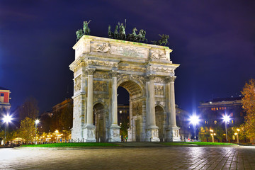 Fototapeta na wymiar Arch of Peace (Porta Sempione) in Milan