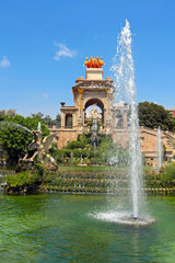 Fototapeta na wymiar Fountain of Parc de la ciutadella - Barcelona