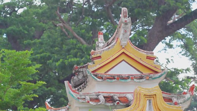 The roof in thai temple when raining.
