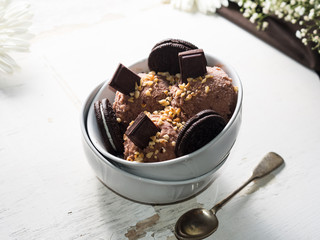 Chocolate ice cream scoops