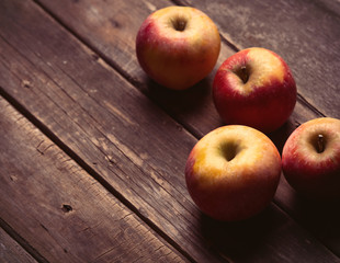 photo of the apples