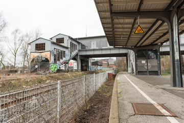 Fototapeta na wymiar Aufgelassener Hauptbahnhof Solingen