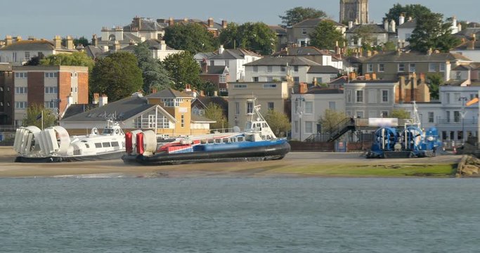 Hovercraft boat depart from the beach in Ryde, Isle fo White