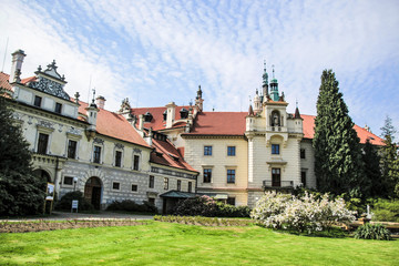 Fototapeta na wymiar Pruhonice Castle near Prague