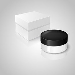 Cosmetic bottle for cream