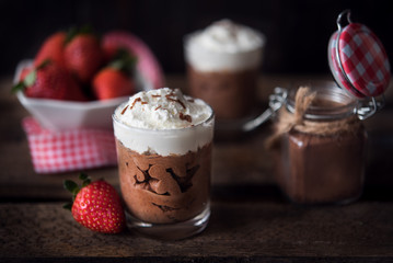 Chocolate mousse with strawberries