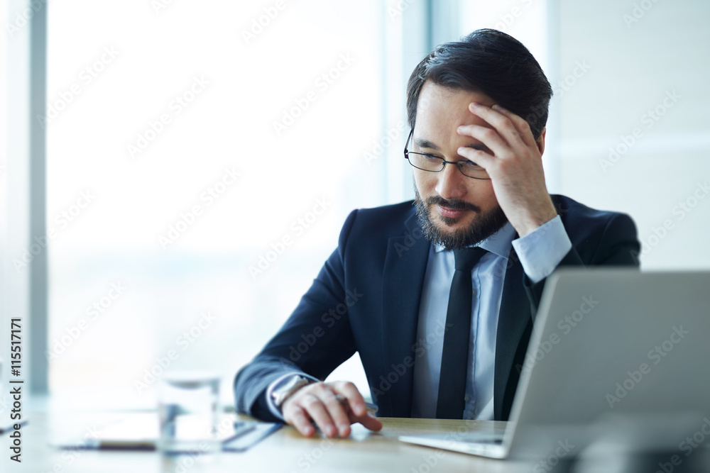 Canvas Prints Businessman at work