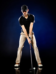 Fototapety  mężczyzna golfista gra w golfa na białym tle