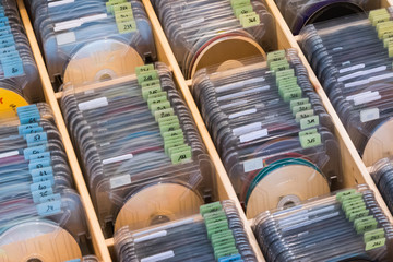 CD-Auswahl in Plattenladen