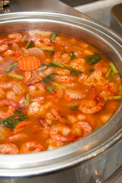 Hot and sour soup and shrimp in condensed water