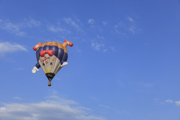 Envol de montgolfières