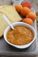 confiture d'abricots 11072016