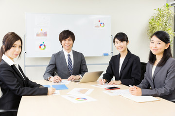 businesspeople meeeting in the office