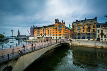 Fototapeta na wymiar View of Riksbron and buildings in Norrmalm, from Helgeandsholmen