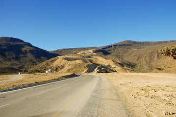 Road in Omani desert - Sultanate of Oman