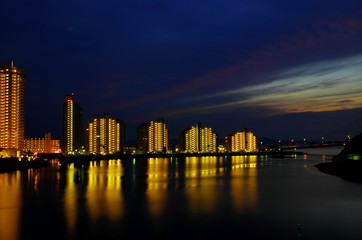 リゾートマンションの夜景