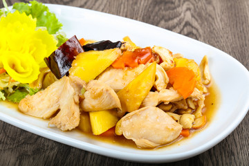 Chicken with pineapple and cahew nuts