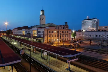 Photo sur Plexiglas Gare Railway station Hradec Kralove