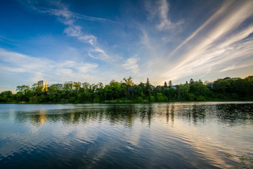 Fototapeta na wymiar The Grenadier Pond at High Park, in Toronto, Ontario.