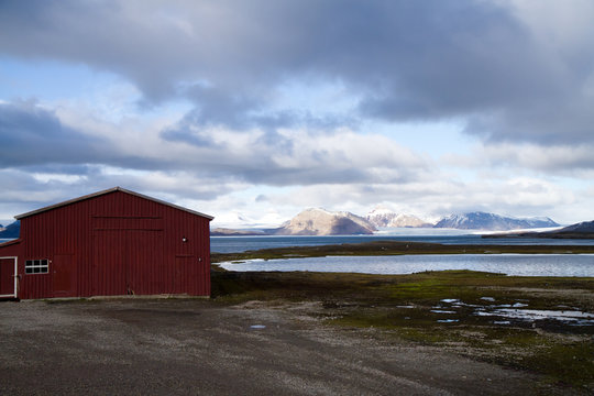 ny alesung in the svalbard island near north pole