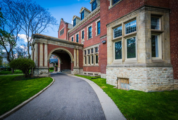 Fototapeta na wymiar The Regis College Library, at the University of Toronto, in Toro