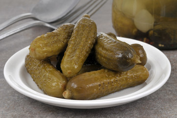 Assiette de cornichons