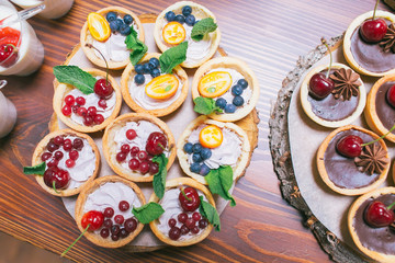 Wedding candy bar, cheese cakes