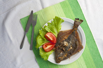 Świeża smażona ryba