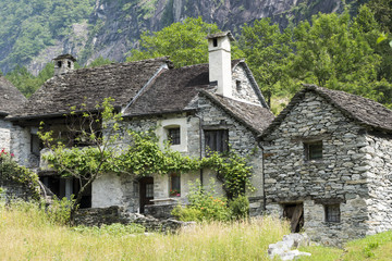 Fototapeta premium Stone village in the Swiss Alps