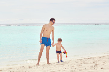 happy people on maldives