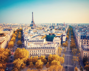 Obraz premium View on Eiffel tower at sunset, Paris, France