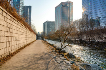 Cheonggyecheon stream in winter of Seoul