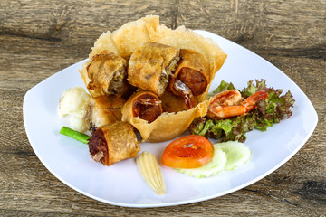 Fried spring rolls