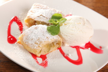 Apple Strudel and ice cream