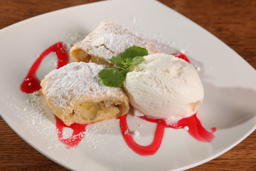 Apple Strudel and ice cream