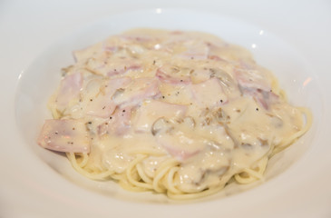 Spaghetti Carbonara with bacon and cheese
