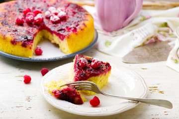 upside down  raspberry cake