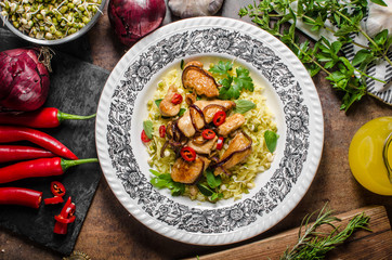 Chinese spicy chicken mix with curry rice