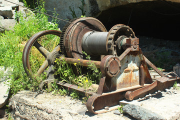 Old rusty cable winch