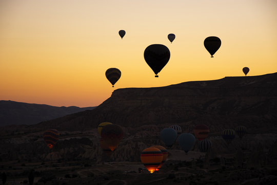Hot air balloons (cappadocia,Turkey)