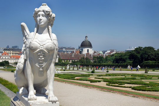 Sphinx im Garten des Belvedere, Wien
