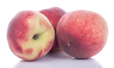 Whole ripe peaches
