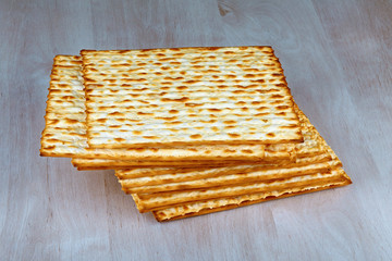 Matzah on wooden table