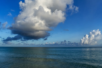 Obraz premium clouds on the sea