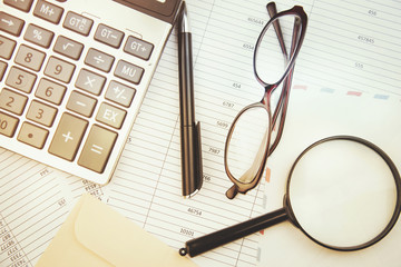 Business and the financial reports