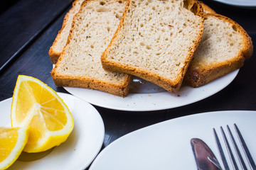 sliced bread and chopped lemon