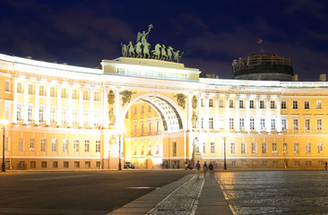 The General Staff building on Palace Square.