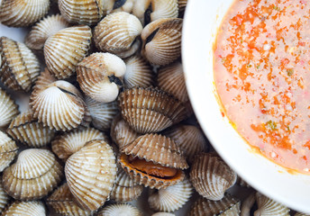 Poached scallop with thai spicy sauce