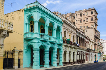 Fototapeta premium Old buildings in Paseo Marti in Havana, Cuba