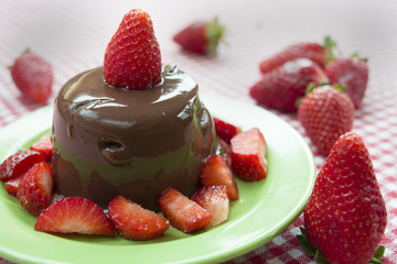 chocolate pudding with fresh strawberries